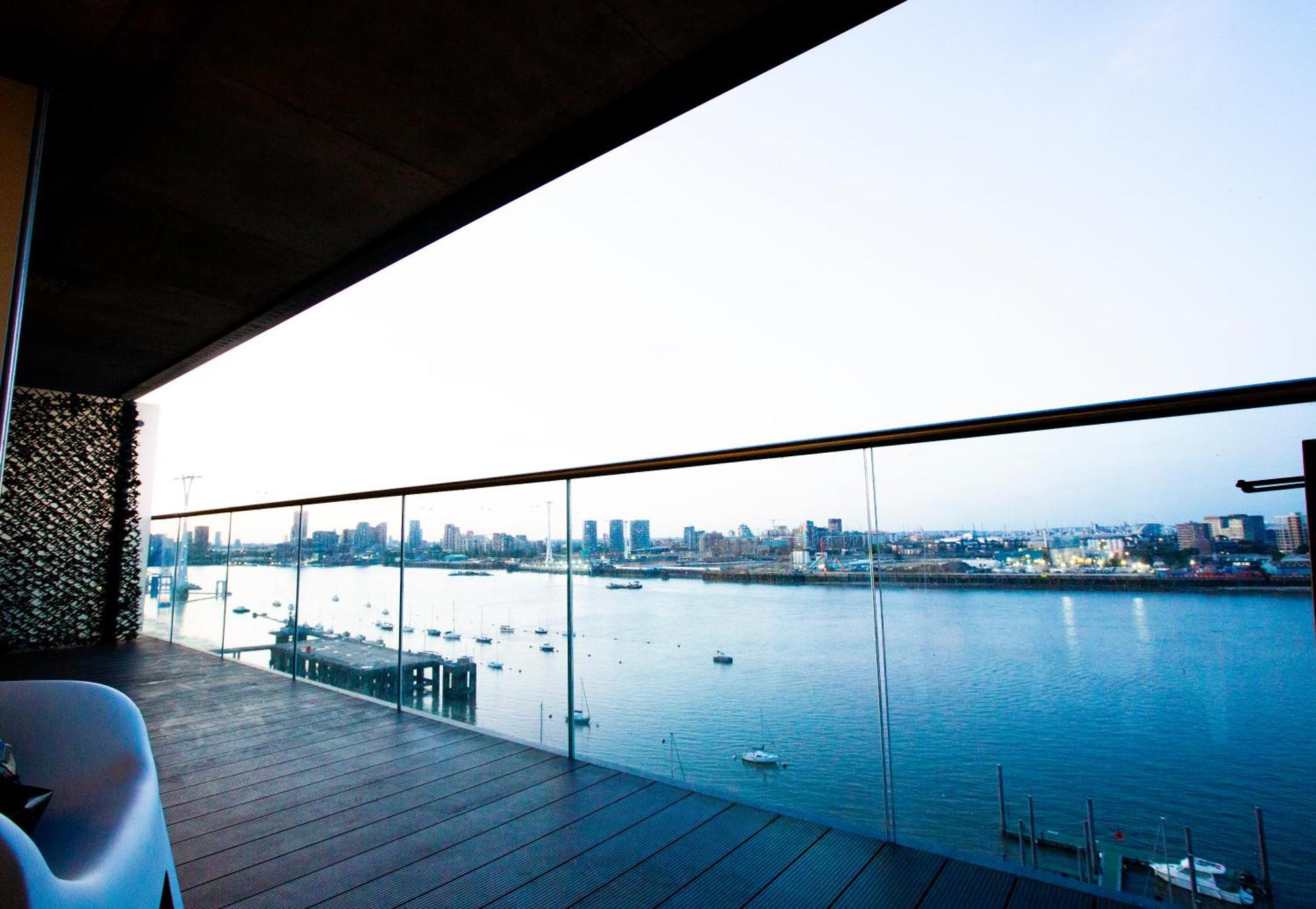 Waterfront- London Greenwich O2 Arena 2 Bed Flat Eksteriør billede