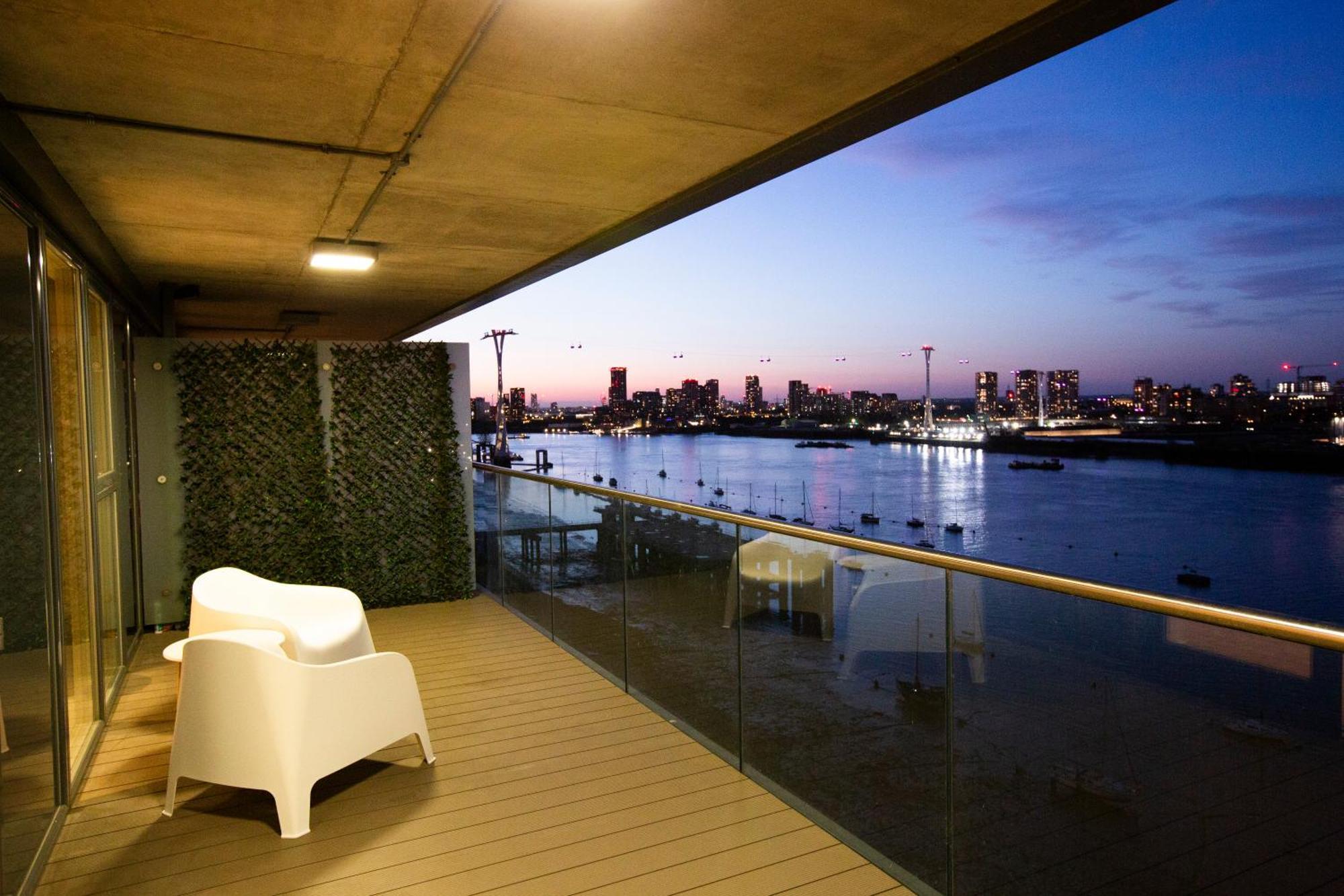 Waterfront- London Greenwich O2 Arena 2 Bed Flat Eksteriør billede