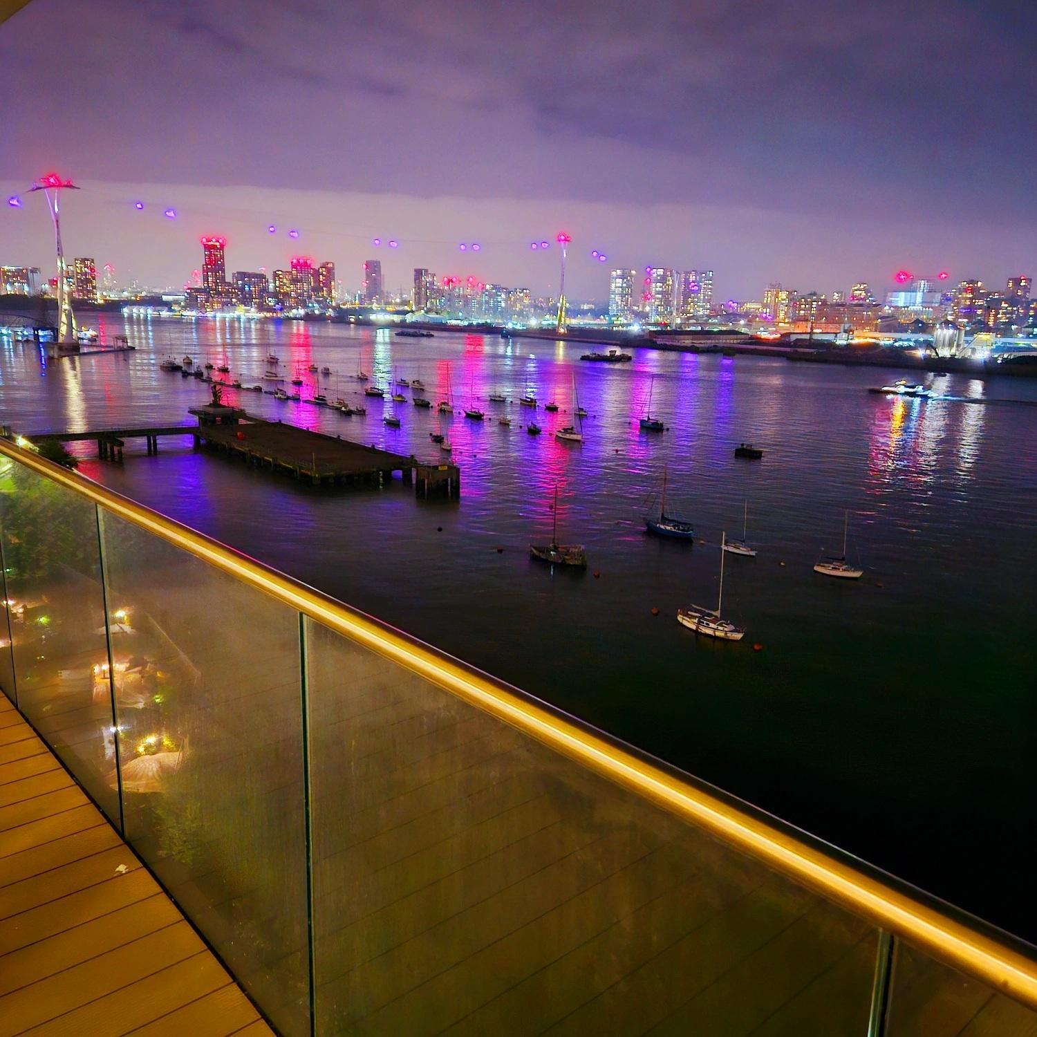 Waterfront- London Greenwich O2 Arena 2 Bed Flat Eksteriør billede